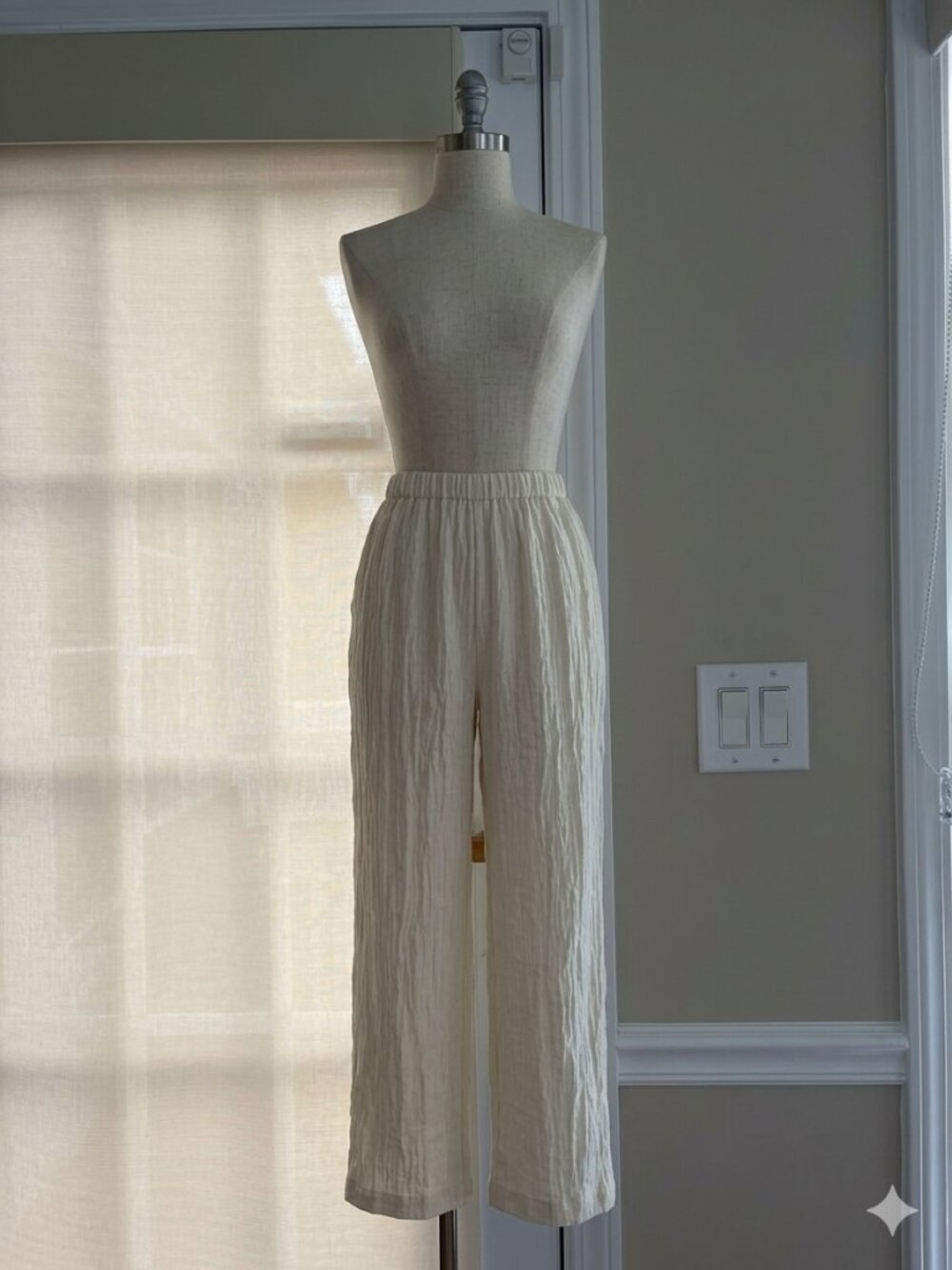 Nasty Gal Linen Scalloped Pants